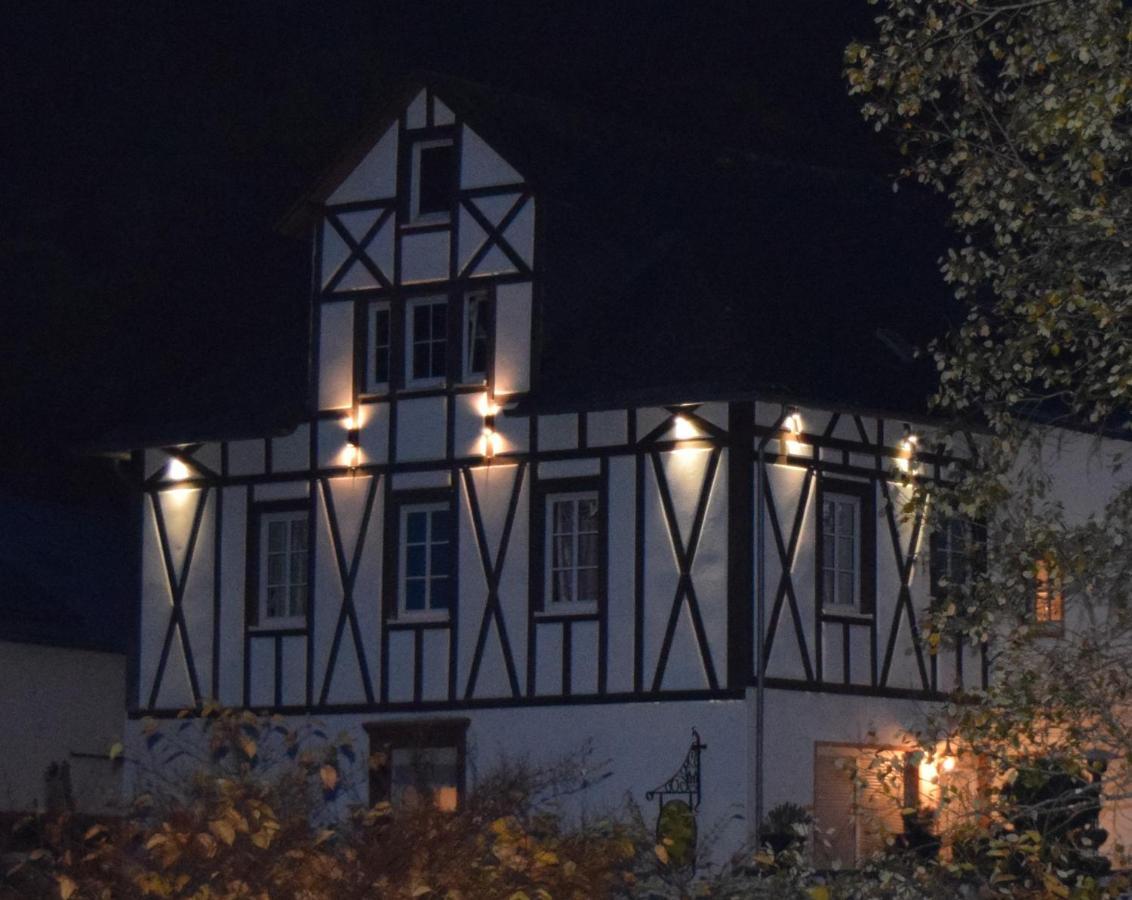Gaestehaus Beurener Muehle 巴特贝特里希 外观 照片